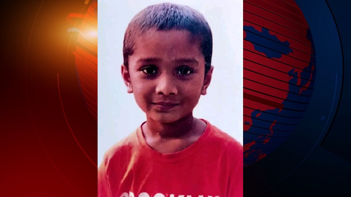 দুর্গাপুরে নিখোঁজের ৭ ঘণ্টা পর পুকুর থেকে শিশুর মরদেহ উদ্ধার