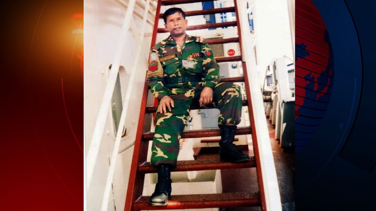 নাটোরে সড়ক দুর্ঘটনায় প্রাণ গেলো অবসরপ্রাপ্ত সেনা সার্জেন্টের