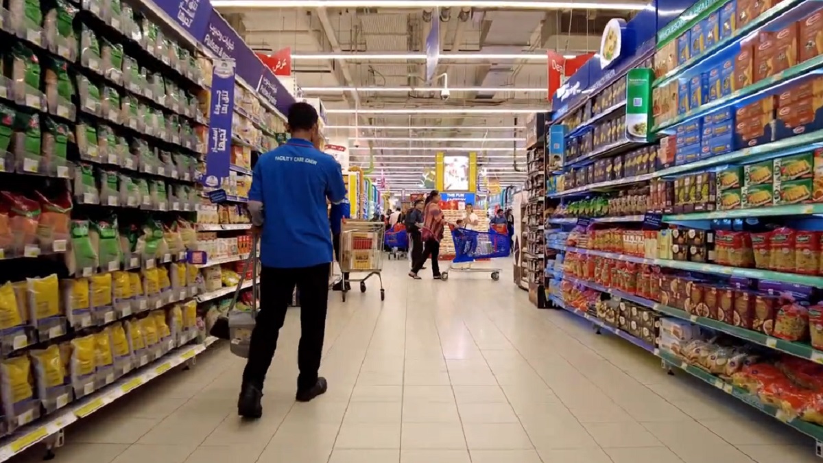 রমজান উপলক্ষ্যে মধ্যপ্রাচ্যে মূল্যছাড়ের হিড়িক, পশ্চিমা দেশেও কমছে নিত্যপণ্যের দাম