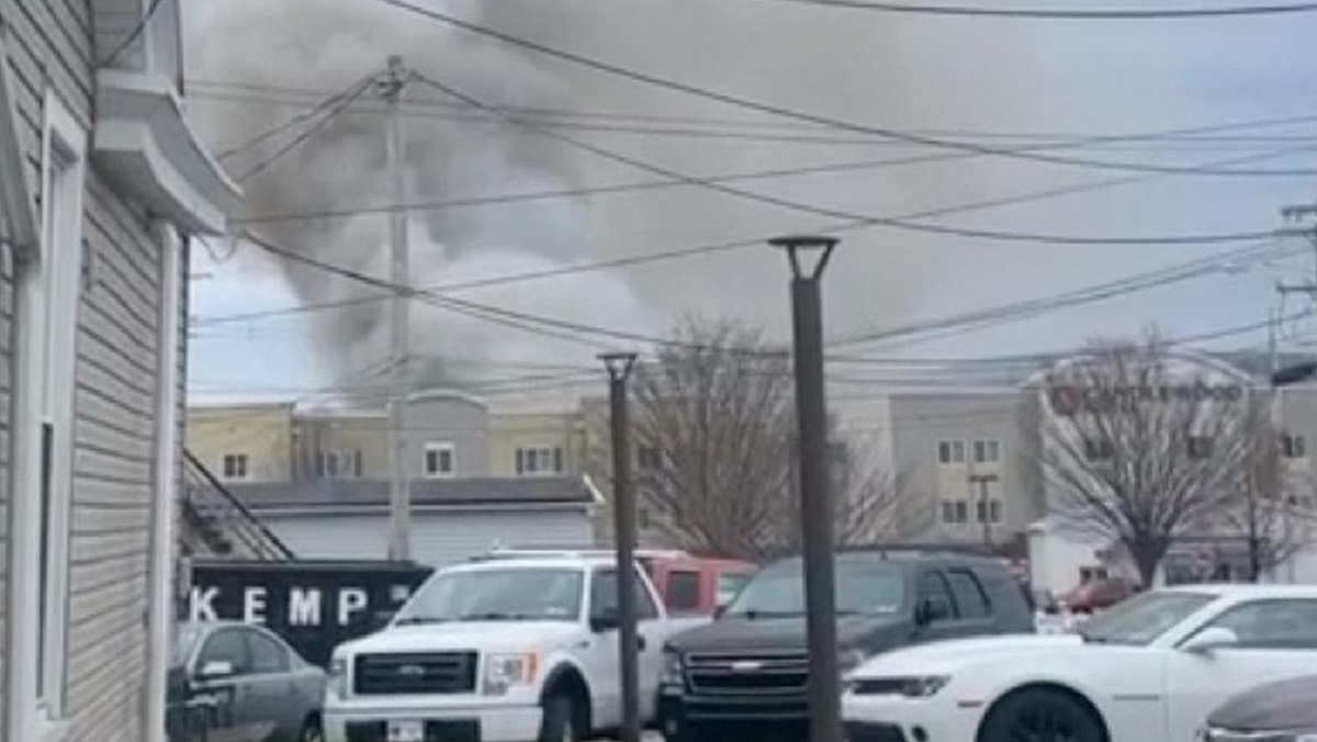 যুক্তরাষ্ট্রের চকলেট কারখানায় বিস্ফোরণ, নিহত ২, নিখোঁজ অন্তত ৯