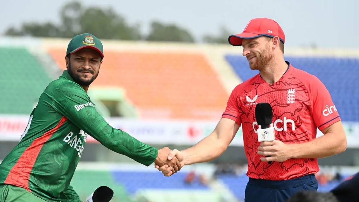 ইংলিশদের ধবলধোলাইয়ের লক্ষ্যে টস হেরে ব্যাটিংয়ে বাংলাদেশ; তানভীরের অভিষেক