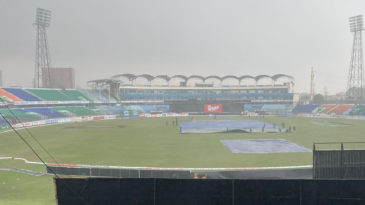 ব্যাটিংয়ে নামার আগেই চট্টগ্রামে বৃষ্টির বাধা