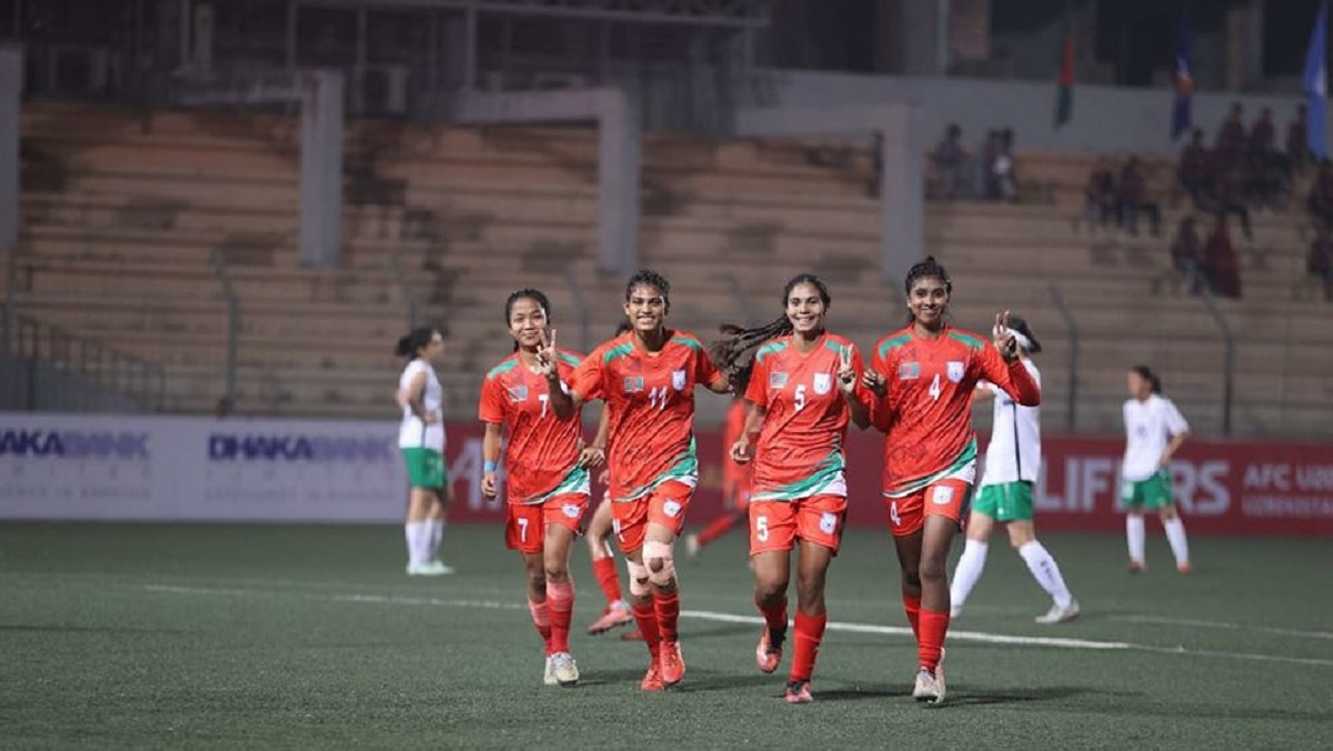 তুর্কমেনিস্তানের জালে বাংলাদেশের মেয়েদের এক হালি গোল