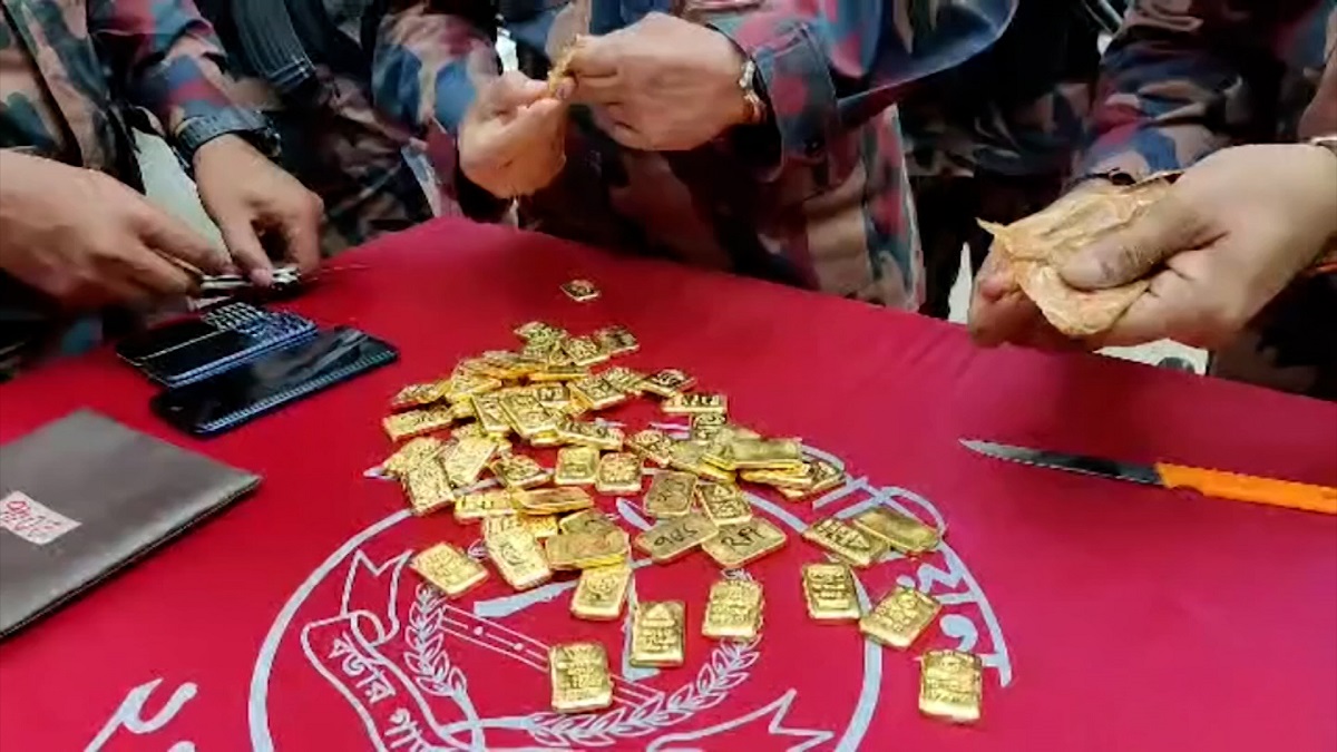 সীমান্তে বাড়ছে চোরাচালান; প্রতিনিয়তই কৌশল পাল্টাচ্ছে চোরাকারবারিরা