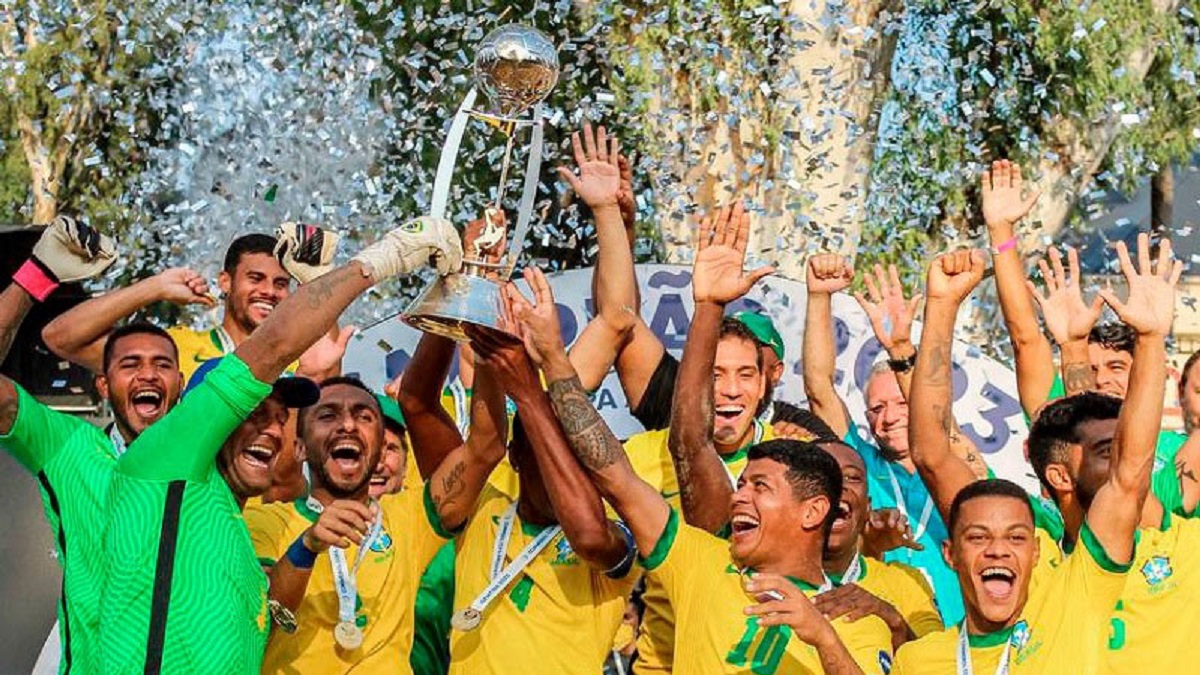 আর্জেন্টিনার জালে ১৩ গোল দিয়ে বিচ সকার কোপা আমেরিকার চ্যাম্পিয়ন ব্রাজিল