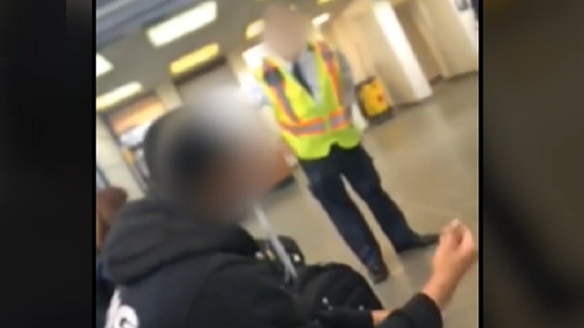 নামাজে বাধা, বিতর্কের মুখে ক্ষমা চাইলো কানাডার রেল কর্তৃপক্ষ