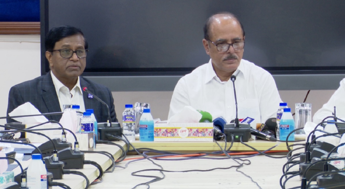 দুর্নীতি আগের চেয়ে বাড়েনি: দুদক চেয়ারম্যান