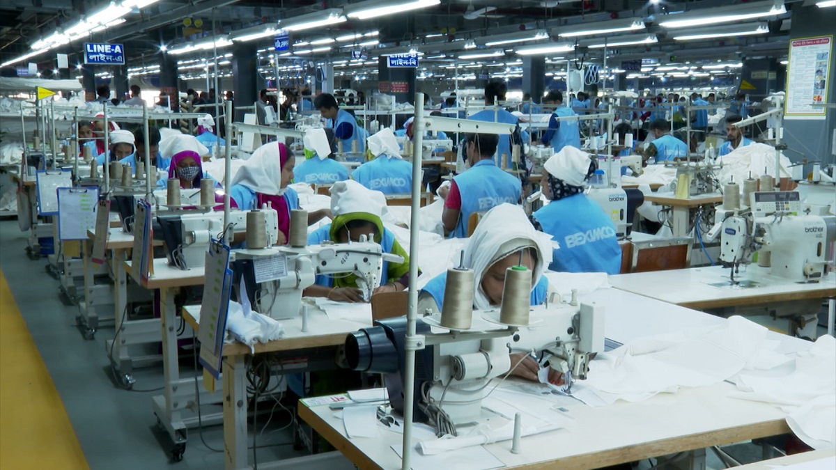 পোশাক রফতানিতে ধাক্কা: কারণ অনুসন্ধানে উদ্যোক্তাদের তাগিদ