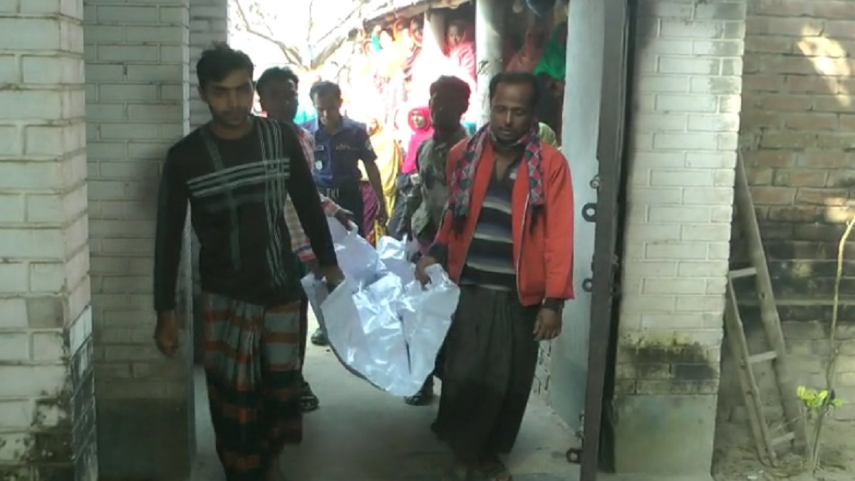 ঝিনাইদহে দাদিকে পিটিয়ে হত্যা, নাতি আটক