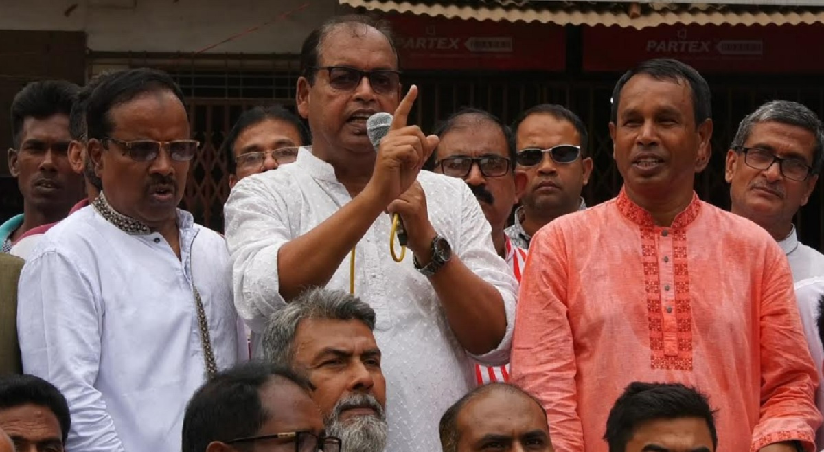 সরকারের ব্যর্থতার কারণে বিভিন্ন ভবনে বিস্ফোরণ, ঝিনাইদহে শামসুজ্জামান দুদু