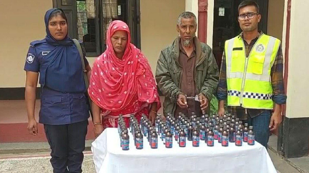 ঝিনাইদহে ফেনসিডিলসহ দম্পতি আটক