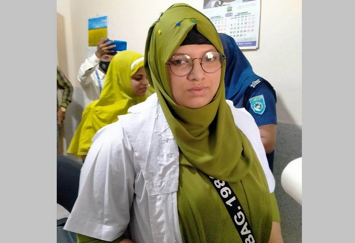 জয়পুরহাট আধুনিক জেলা হাসপাতালে ভুয়া নার্স আটক