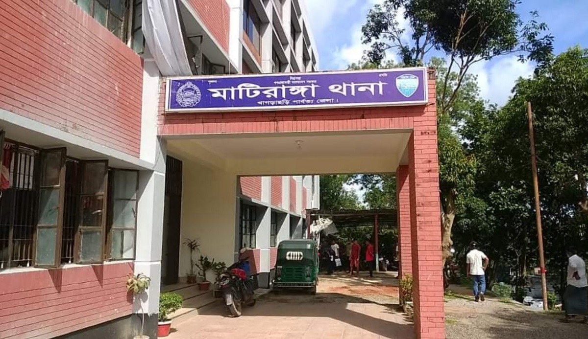 খাগড়াছড়িতে পিকআপ-মোটরসাইকেলের সংঘর্ষে নিহত ১