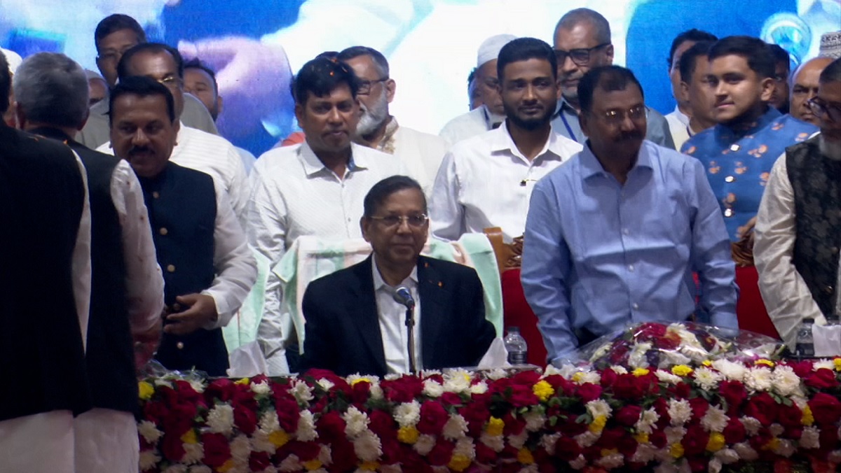 উন্নয়ন অব্যাহত রাখতে আ.লীগ সরকারের পাশে থাকার আহ্বান আইনমন্ত্রীর