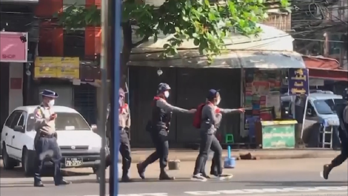 মিয়ানমারের জান্তা সরকারের বিরুদ্ধে যুক্তরাষ্ট্রের নতুন নিষেধাজ্ঞা