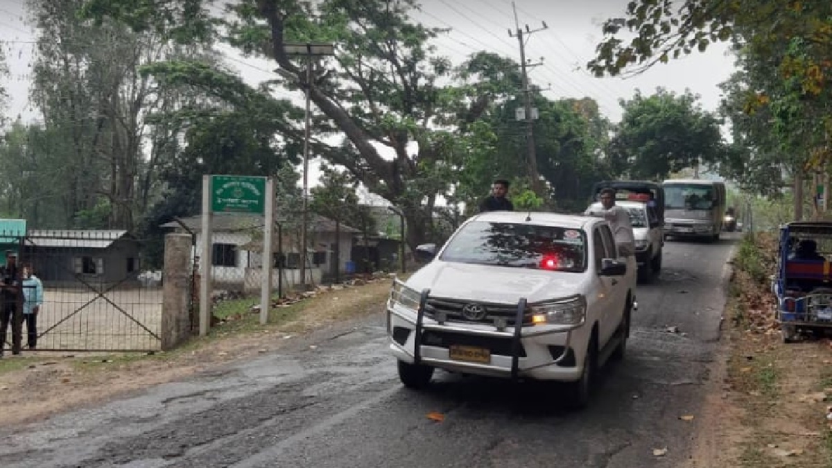 টেকনাফে মিয়ানমারের প্রতিনিধি দল: রোহিঙ্গা প্রত্যাবাসনে তালিকা যাচাই করছে