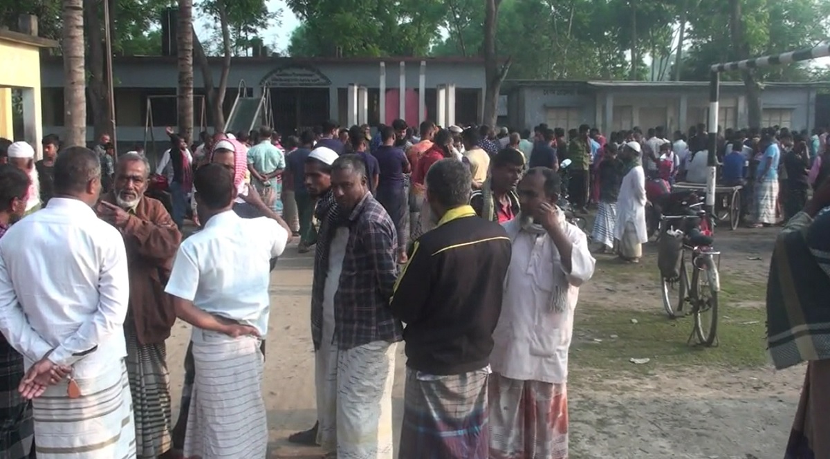 নাটোরে শ্রমিককে গুলি করে হত্যা