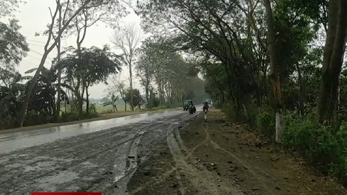 নাটোরের সড়ক-মহাসড়কে বেড়েছে দুর্ঘটনা