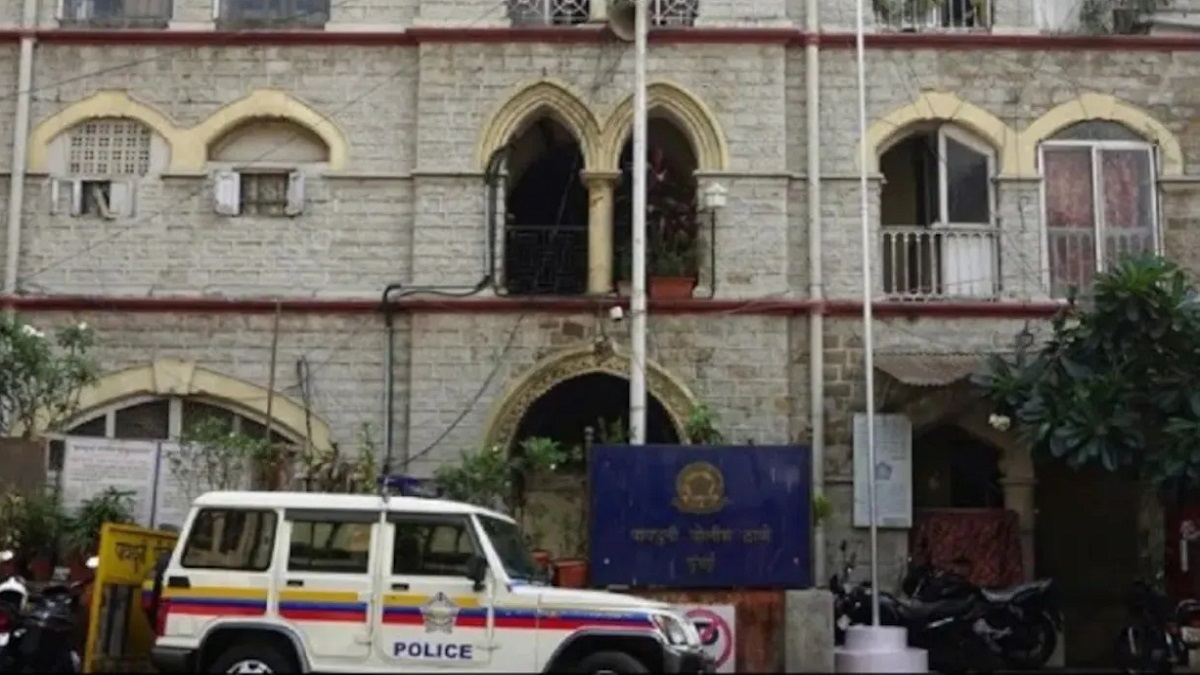 বিয়েতে পরিবার সম্মতি না দেয়ায় পাহাড় থেকে লাফিয়ে প্রেমিক-প্রেমিকার আত্মহত্যা