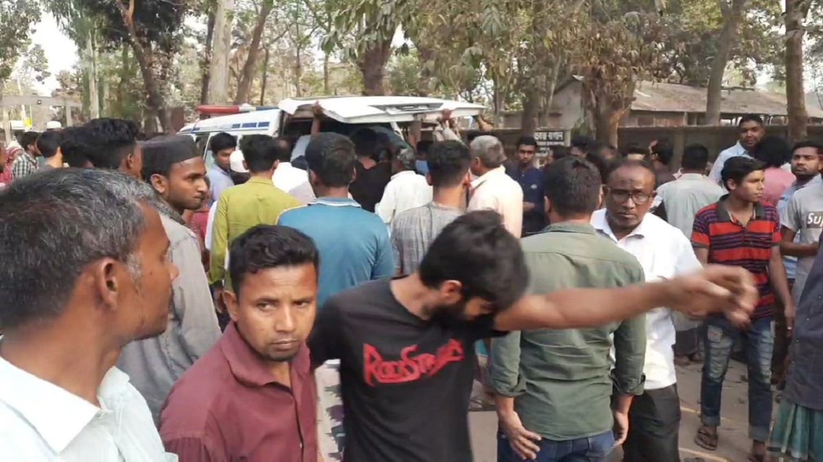 পঞ্চগড়ে পৃথক সড়ক দুর্ঘটনায় নিহত তিন, আহত শতাধিক