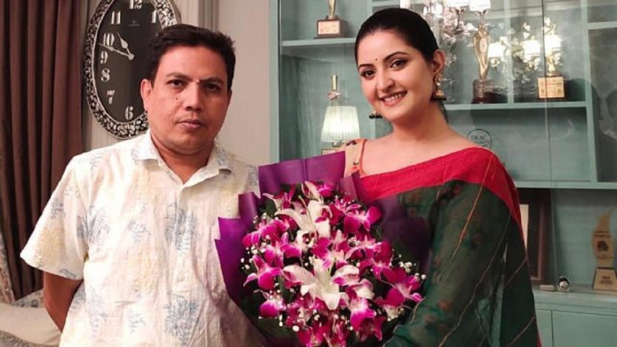 মা দিবসে আসছে পরীমণির ‘মা’