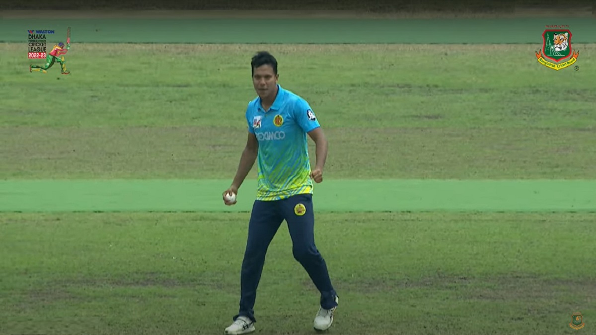 সাইফউদ্দিনের বোলিং তোপে ভালো শুরুর পরও বড় ইনিংস গড়তে পারেনি মোহামেডান