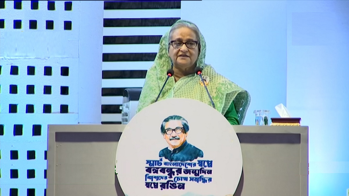 স্মার্ট বাংলাদেশের কোনো শিশুই শিক্ষার আলো থেকে বঞ্চিত হবে না: প্রধানমন্ত্রী