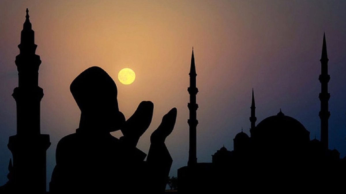 আজ তারাবিহ কাল প্রথম রোজা