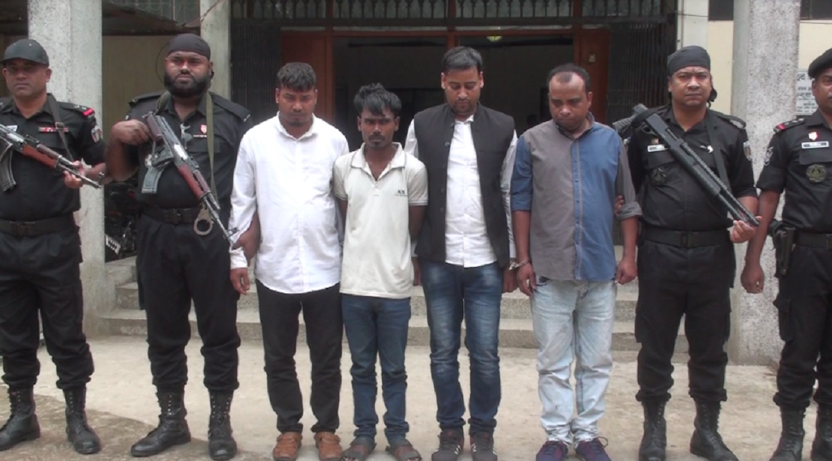টাঙ্গাইলে ডাকাত দলের ৪ সদস্য আটক