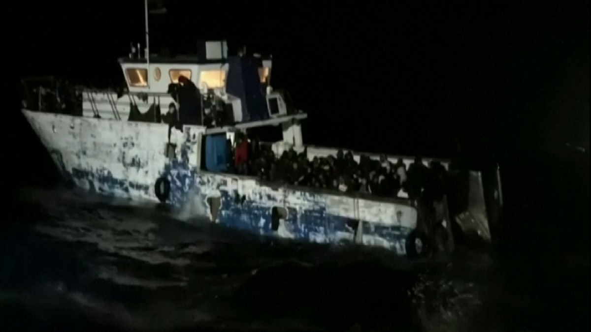 তুরস্ক উপকূলে নৌকাডুবিতে মৃত্যু ৫ অভিবাসনপ্রত্যাশীর