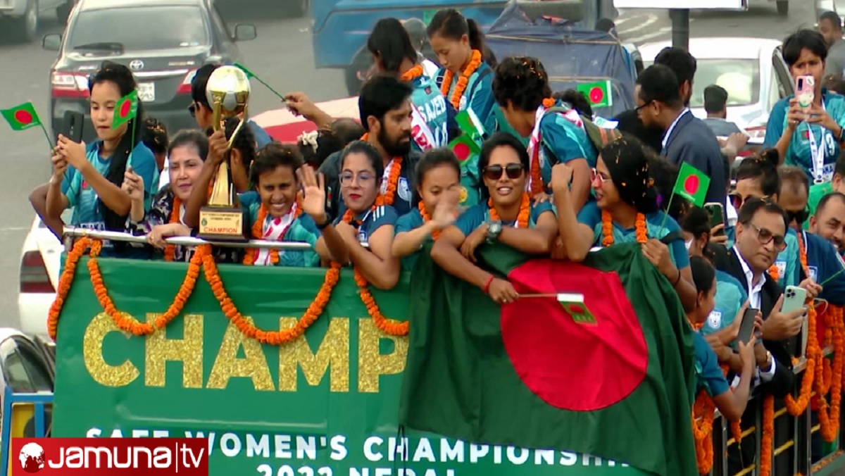 নারী, তোমায় দেখেই পৃথিবী চিনবে বাংলাদেশ