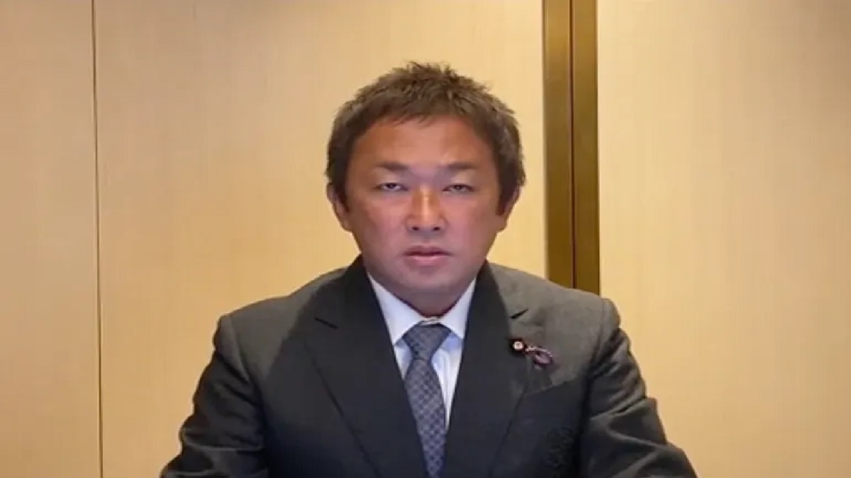 জাপানের পার্লামেন্ট থেকে ইউটিউবার এমপিকে বহিষ্কার