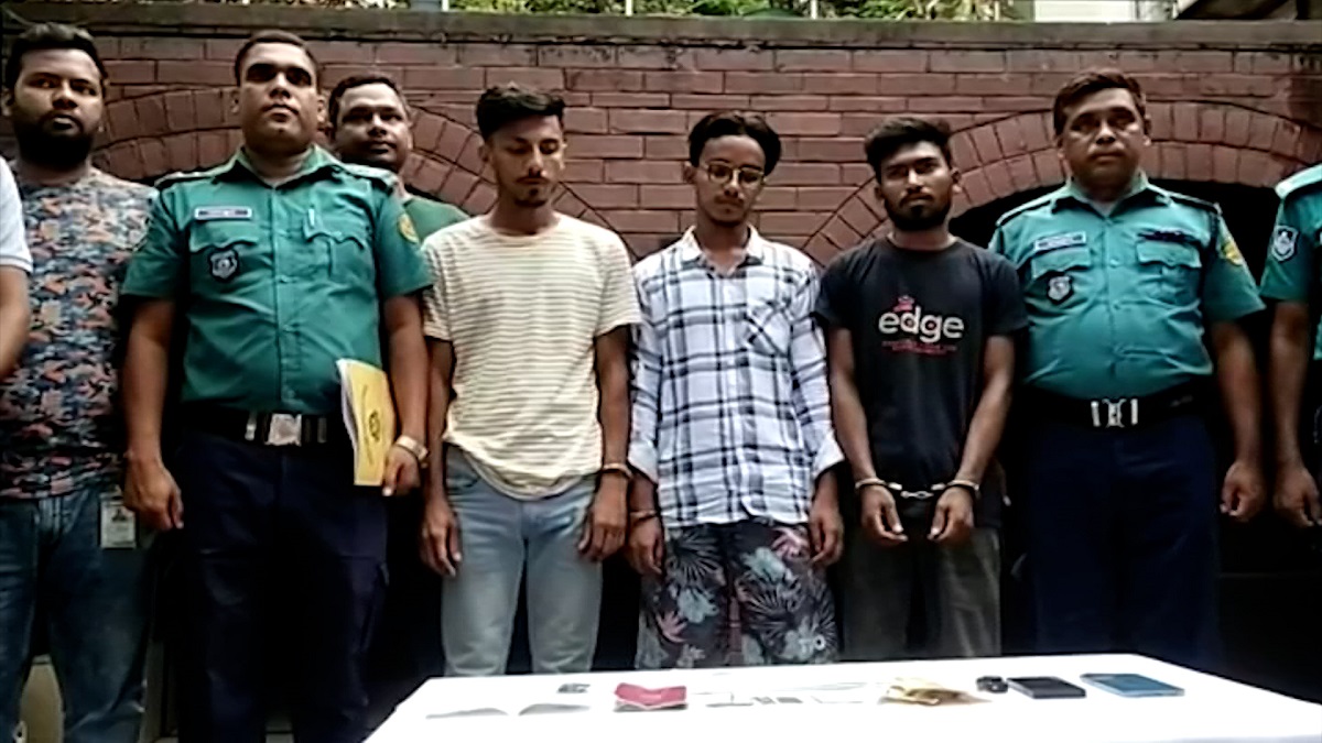 ছিনতাইয়ের কবলে দুই জাপানি নাগরিক, গ্রেফতার ৩