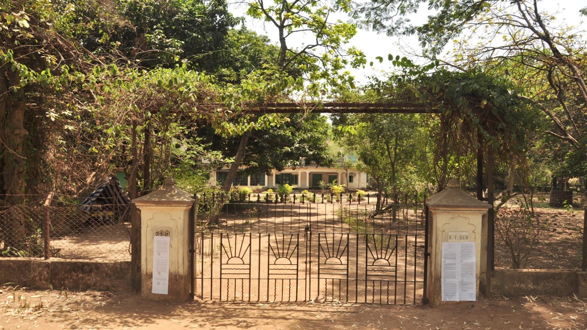 অমর্ত্য সেনকে ১৫ দিনের মধ্যে বাড়ি ছাড়তে বললো বিশ্বভারতী কর্তৃপক্ষ