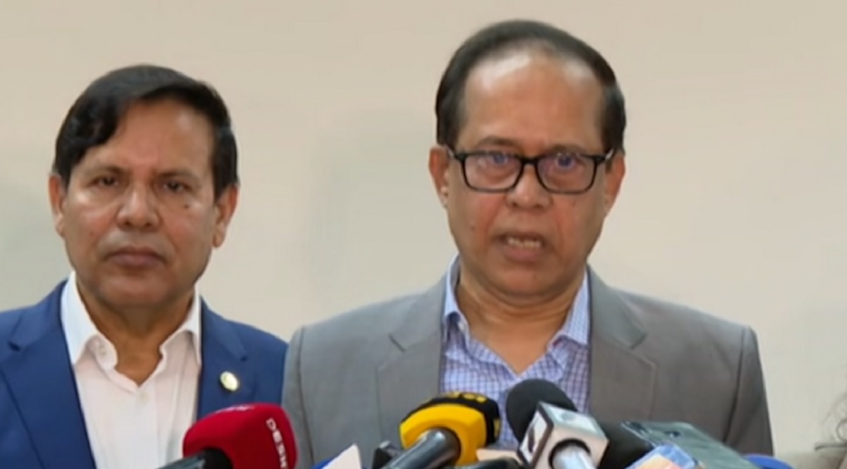 আগামী নির্বাচনে ভোটের জন্য চ্যালেঞ্জ দলগুলোর অংশগ্রহণ নিশ্চিত করা: সিইসি