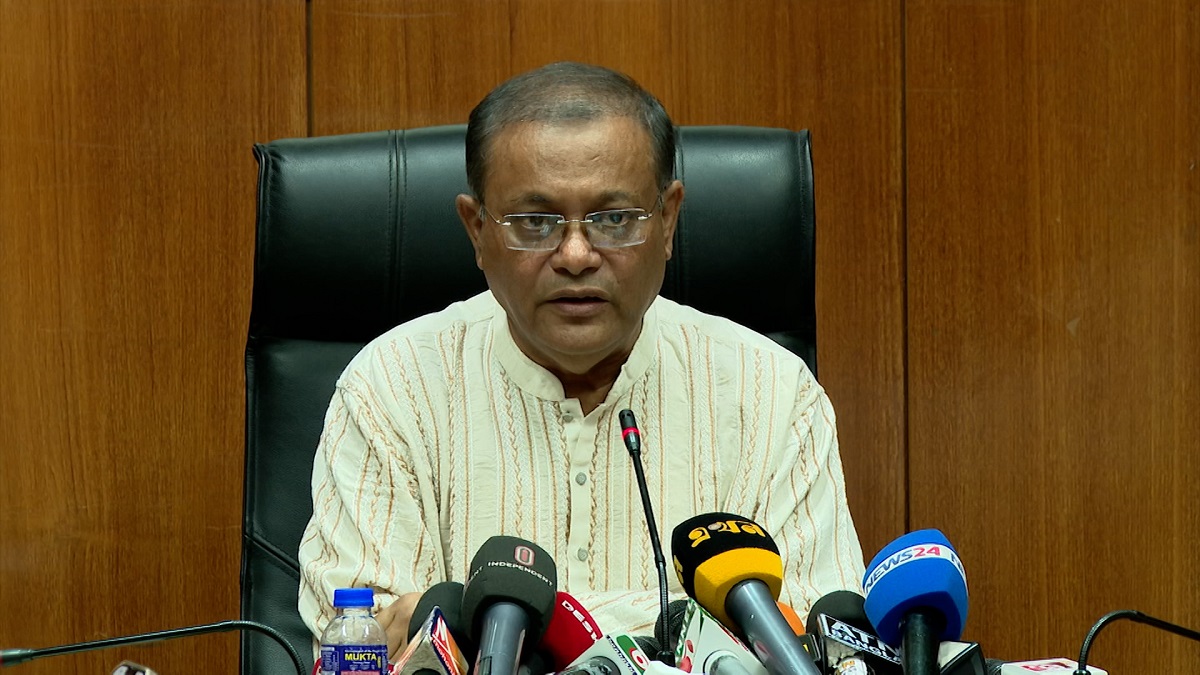 বিদেশিদের কাছে ধর্না দিয়ে বিএনপি দেশবিরোধী কাজ করেছে: তথ্যমন্ত্রী