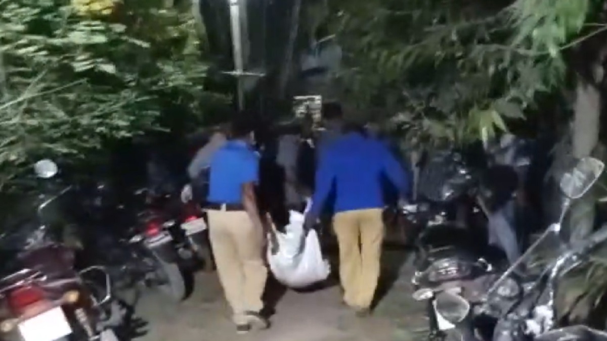 ঘরে রক্তাক্ত অবস্থায় বৃদ্ধার মরদেহ উদ্ধার