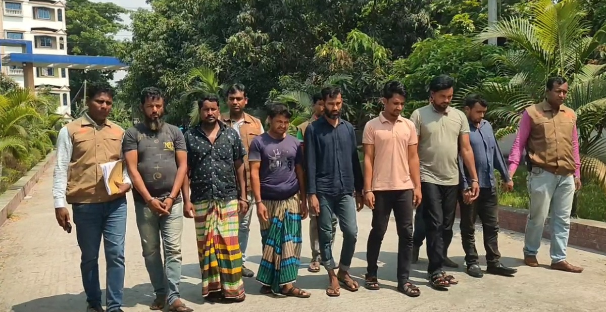 মুন্সিগঞ্জে ডাকাত-ছিনতাইকারী চক্রের ৭ সদস্য গ্রেফতার