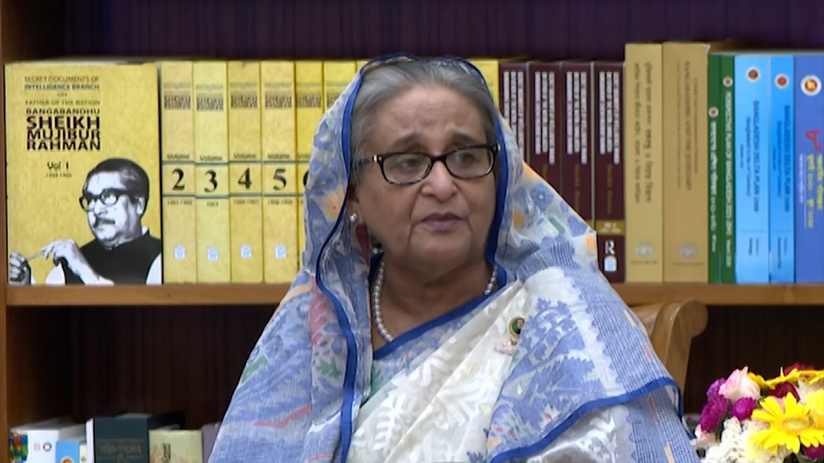 পরিবহনে আগুন দিয়ে যারা মানুষ পোড়াতে পারে, তারা ক্ষতি করাটাই জানে: প্রধানমন্ত্রী