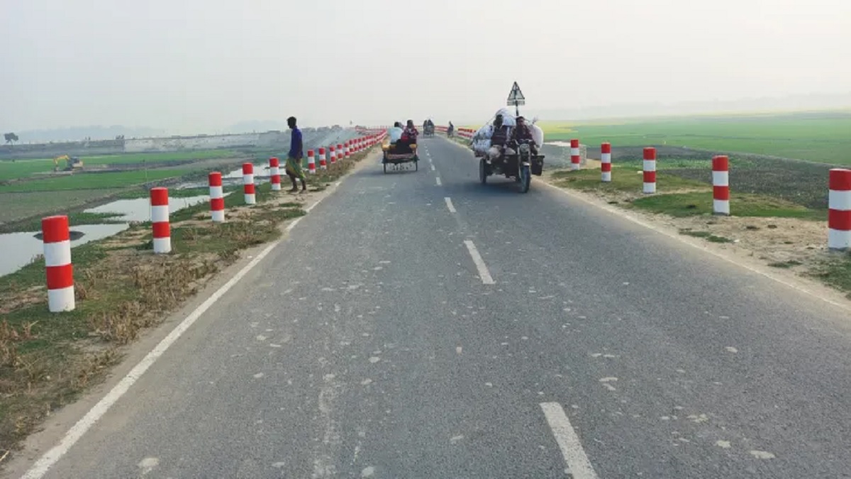 আঞ্চলিক সড়কেও ন্যূনতম টোল আদায়ে প্রধানমন্ত্রীর অনুশাসন
