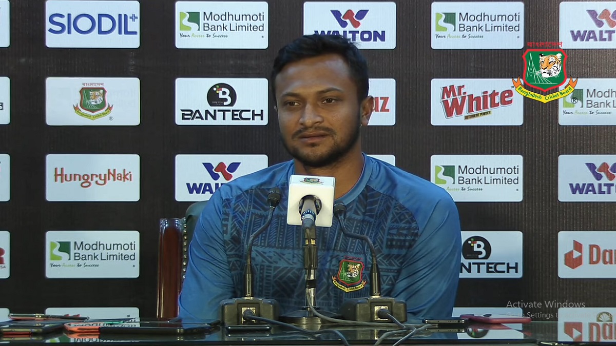 আইপিএলে না যাওয়ার কারণ ‘ফ্যামিলি ইমার্জেন্সি’: সাকিব