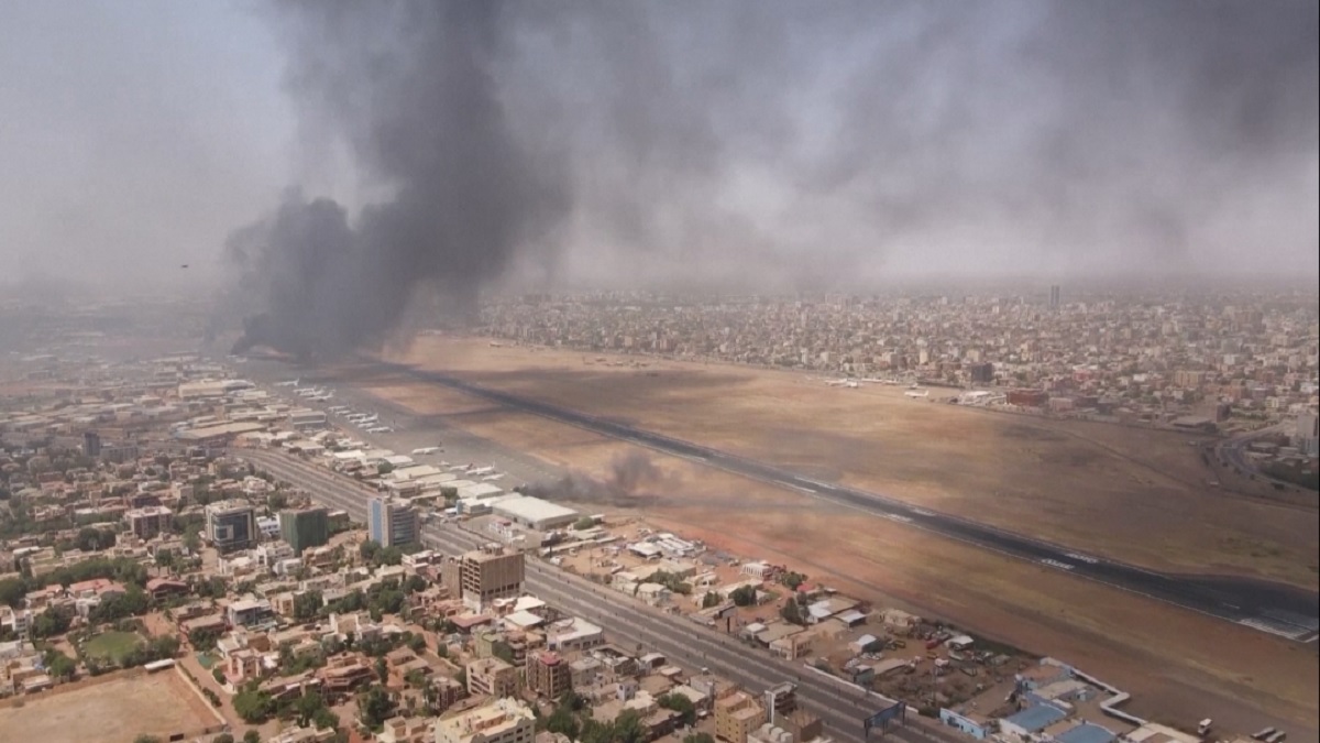 সংঘর্ষে উত্তাল সুদান, জাতিসংঘের প্রস্তাবে সাড়া দিয়ে ৩ ঘণ্টার অস্ত্রবিরতি