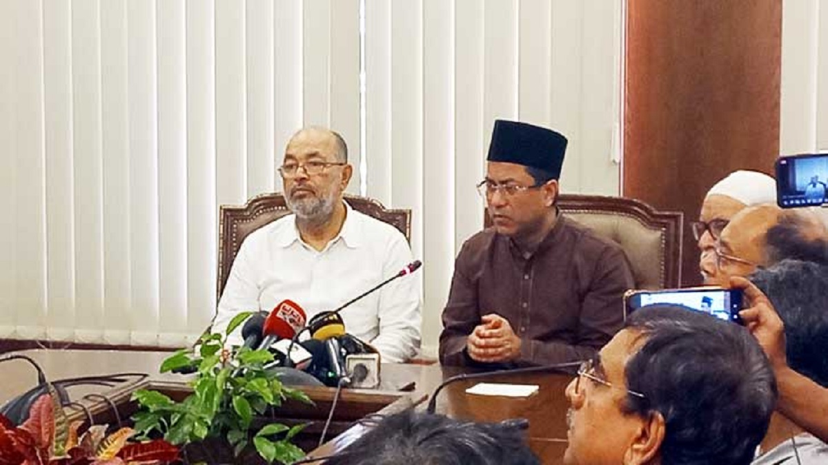 ২০১৯ সালেই বঙ্গবাজারকে ‘ঝুঁকিপূর্ণ’ ঘোষণা করা হয়: তাপস