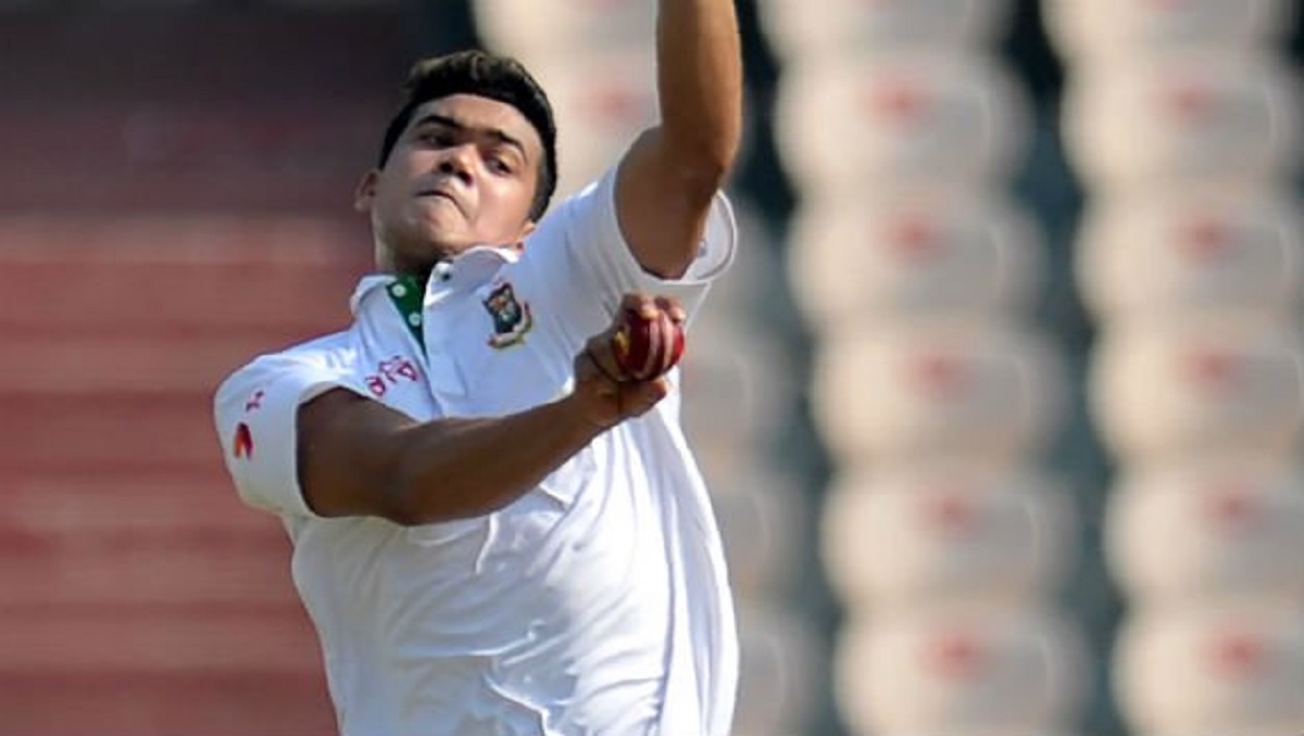ইনজুরিতে ঢাকা টেস্ট থেকে ছিটকে গেলেন তাসকিন