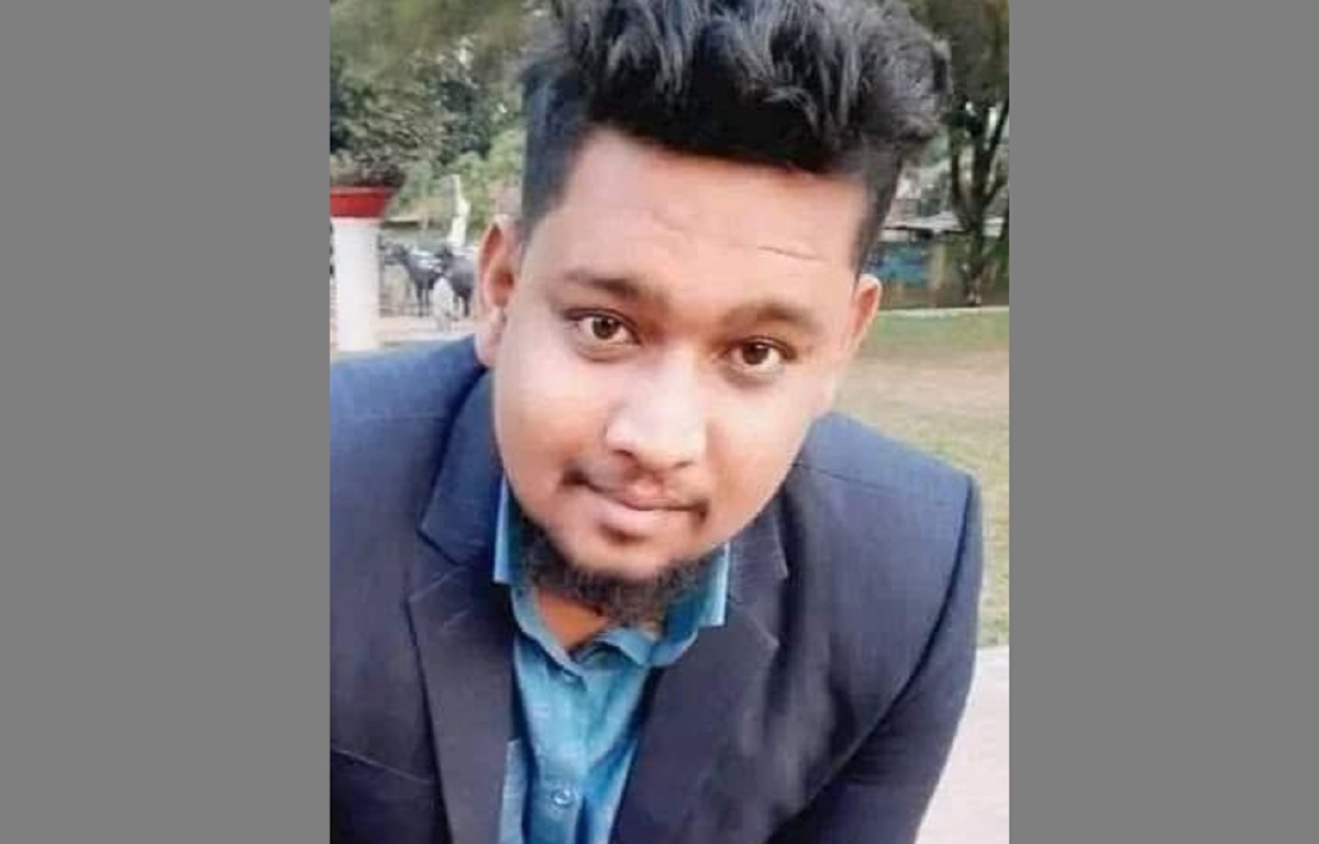 তেঁতুলিয়ায় ট্রাক-মোটরসাইকেলের সংঘর্ষ, নিহত ১