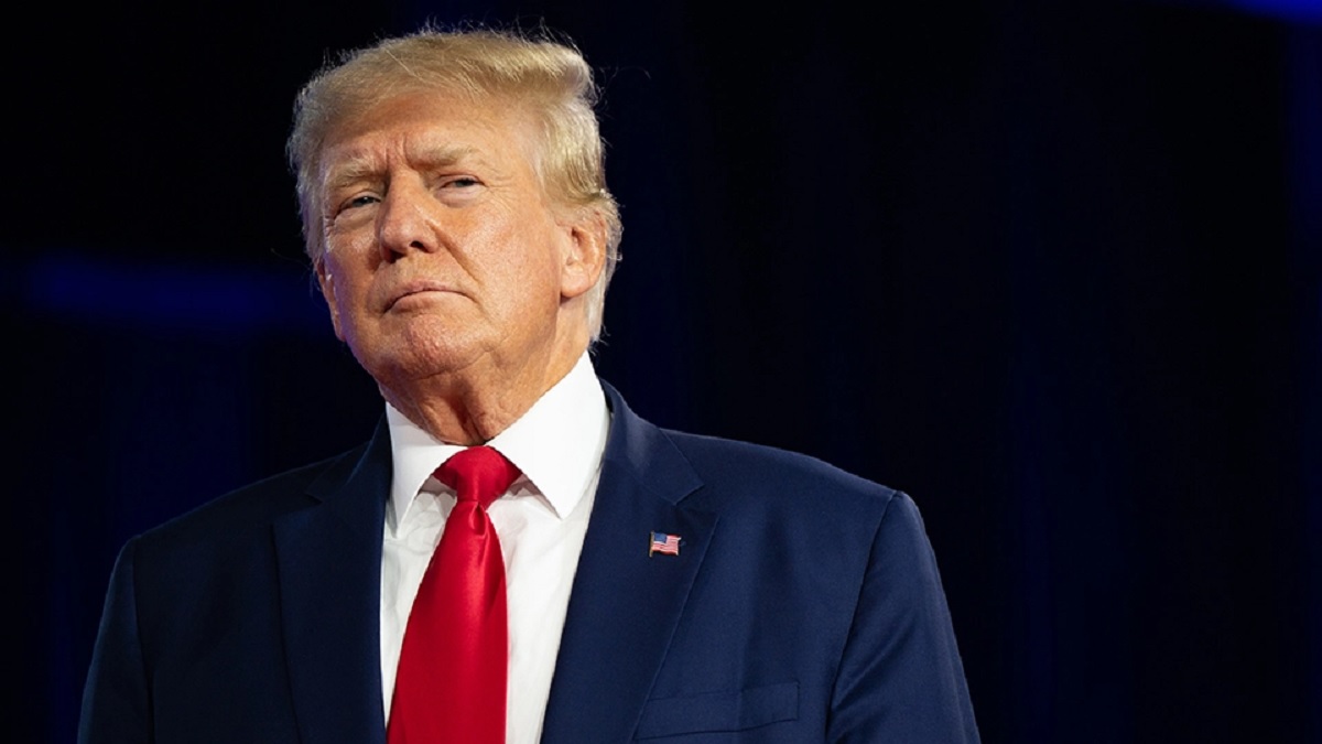 প্রতারণামূলক তদন্তের মাধ্যমে আমাকে ফাঁসানোর চেষ্টা করা হচ্ছে: ট্রাম্প