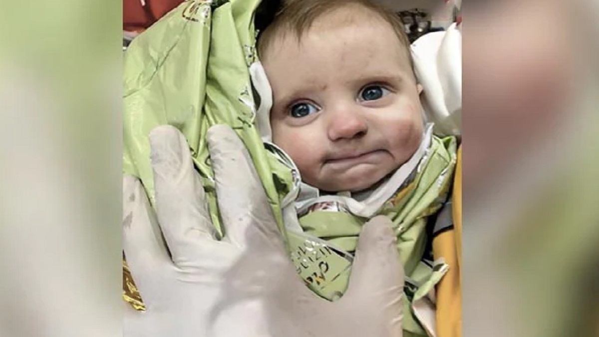 তুরস্কের ভূমিকম্প: মৃত ঘোষণার পর অবশেষে পাওয়া গেলো অলৌকিকভাবে উদ্ধার হওয়া সেই শিশুর মাকে