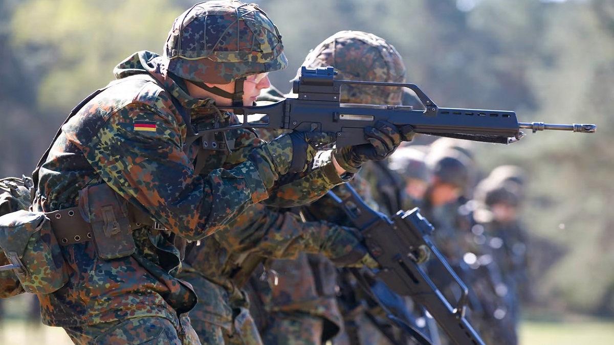 বৈশ্বিক সামরিক খাতের ব্যয় ছাড়িয়েছে সব রেকর্ড: এসআইপিআরআই’র রিপোর্ট