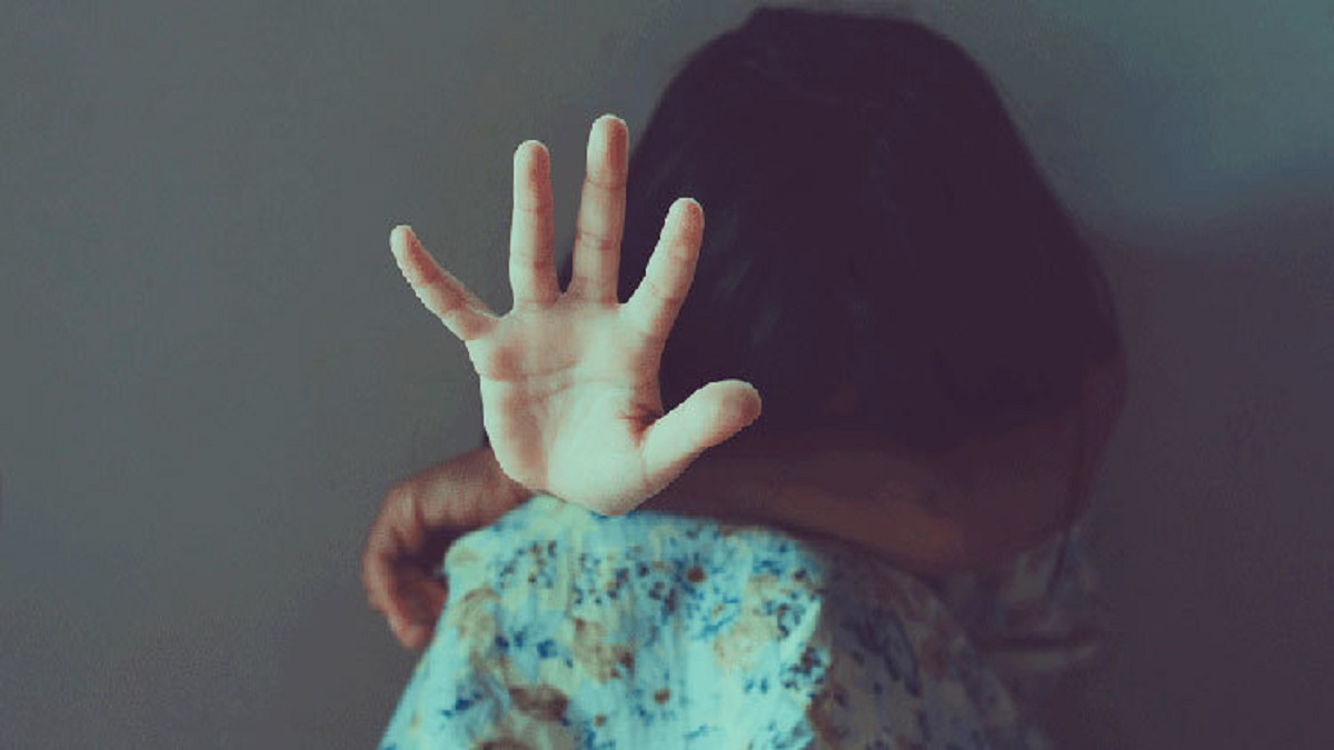 নাটোরের দত্তপাড়ায় আট বছরের শিশুকে ধর্ষণের অভিযোগ