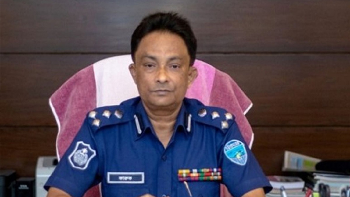 সাইবার ওর্য়াল্ডে জঙ্গীরা টোপ পেতে বসে থাকে: ডিএমপি কমিশনার